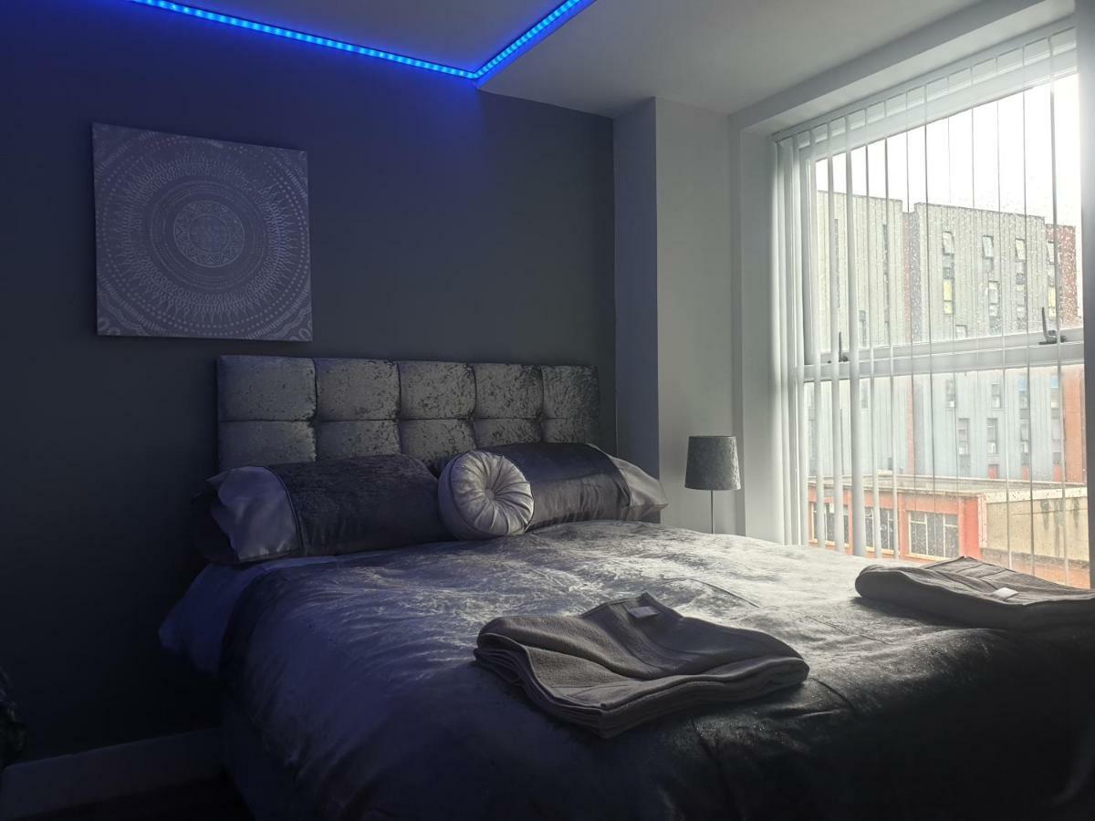 Shandon Premium Centre * Liverpool